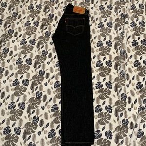 Levi 501’s (black) ‼️barely used‼️ Great condition